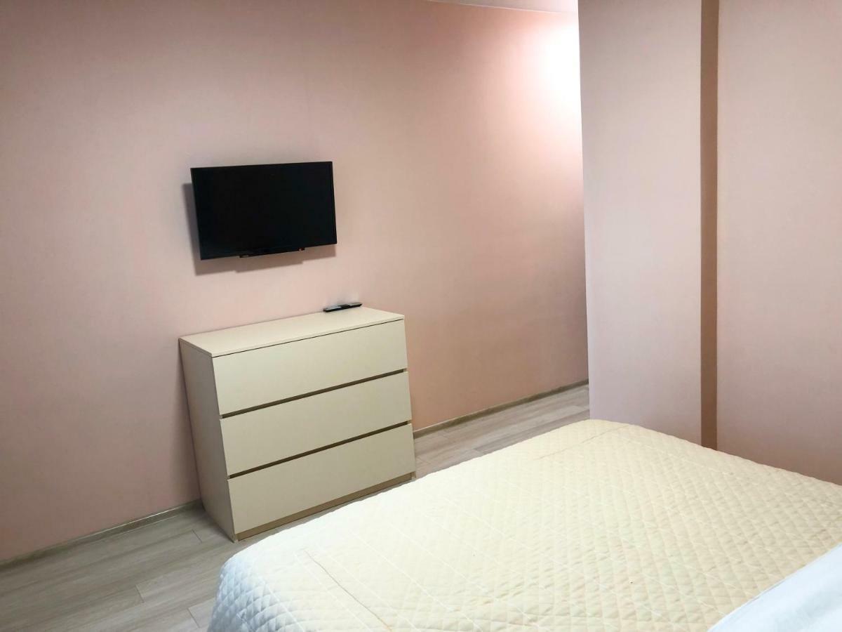 East Residence Киев Екстериор снимка