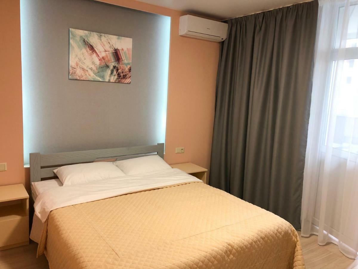 East Residence Киев Екстериор снимка